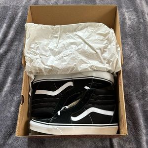 Vans Black and White Sk8- Hi Size 8.5 US Men’s